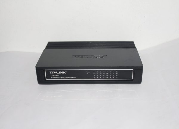 USED Condition TP link 16 port 100 mbps black color FE Desktop Unmanageable Switch 30 Days Guarantee TP LINK SF1016D With Checking Video