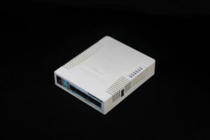 Mikrotik routerboard rb951g-2hnd gigabit and wifi supported